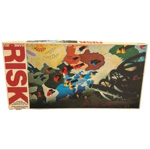 Vintage 1975 Risk game - complete